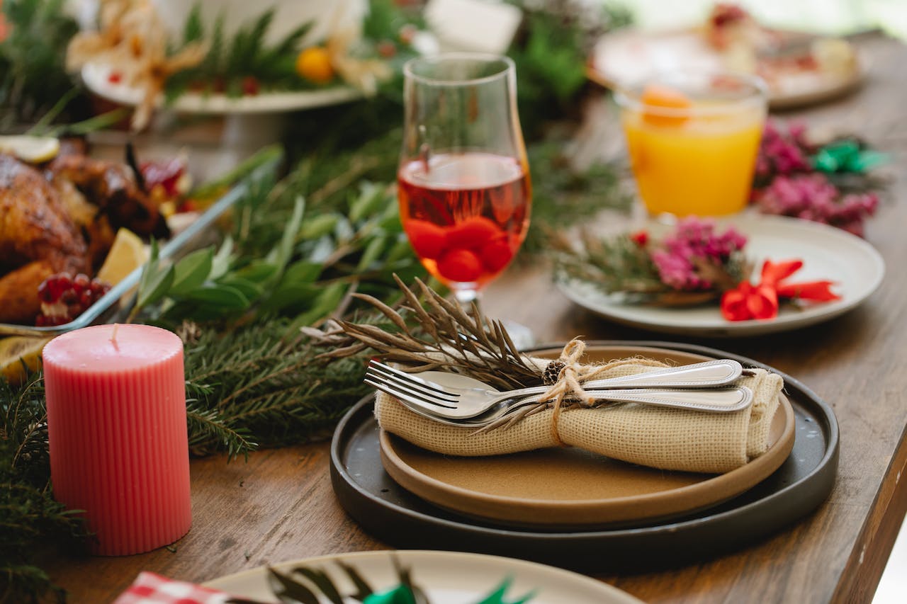 A Study in Scarlet: Red Wine & Christmas - Vyne