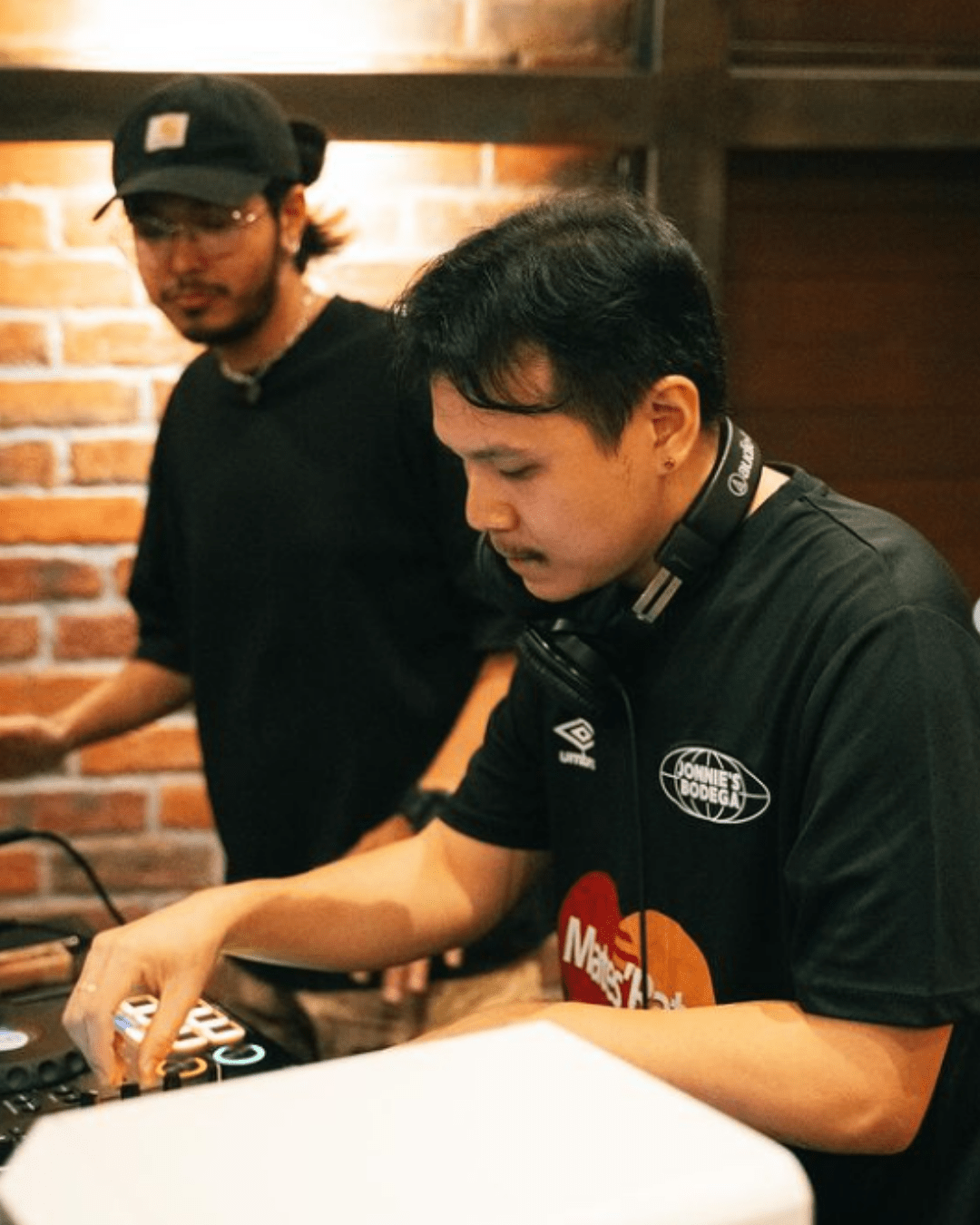 Vyne Over Everything | Takeover At Gasket Alley - Vyne